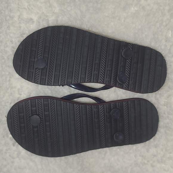 Tommy Hilfiger flip flops navy blue flower design size 12-13 - Picture 5 of 5